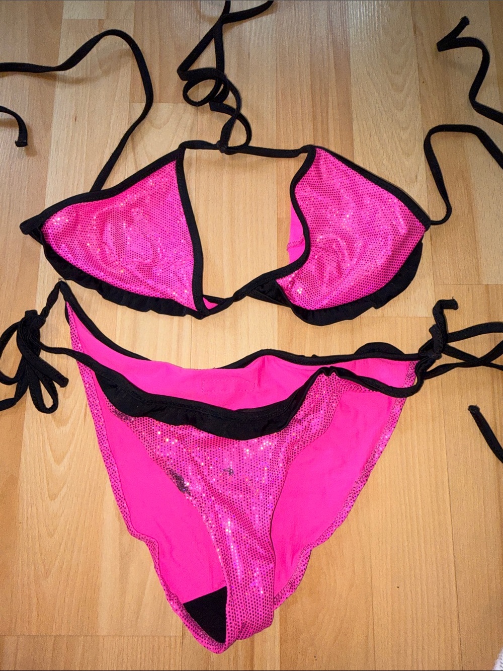 D&G Bright Hot Pink Bikini Top with Black Trim
